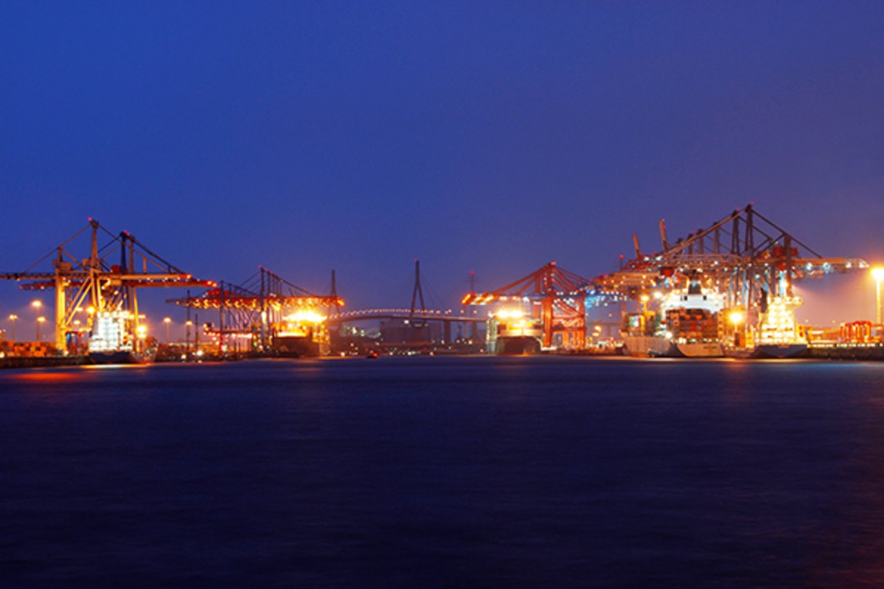 Inter-Papier: Der Hamburger Hafen ist das Tor zur Welt